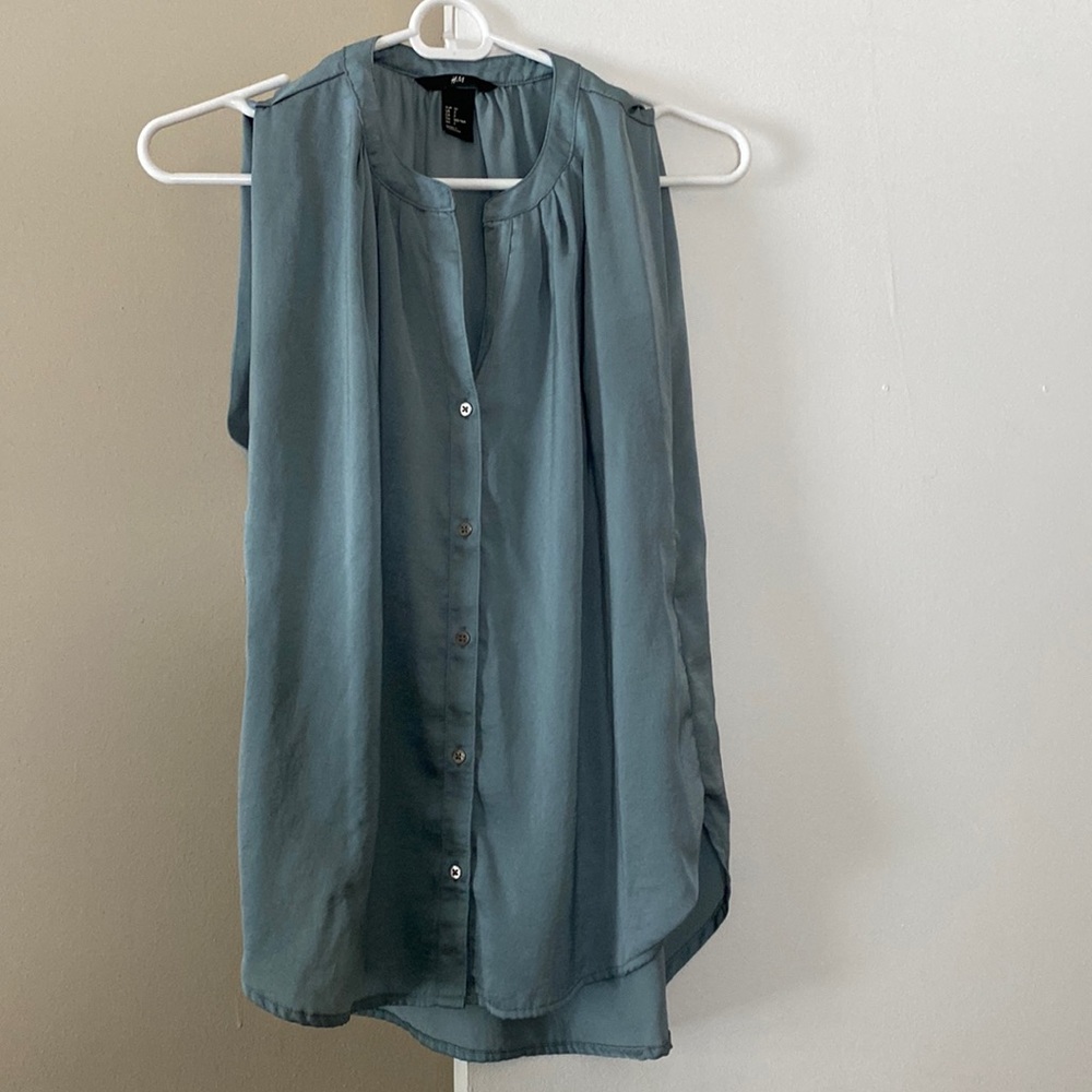 Women’s blouse